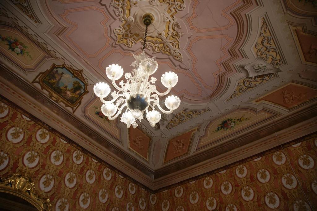 Residenza D'Epoca Regina D'Arborea Ористано Екстер'єр фото